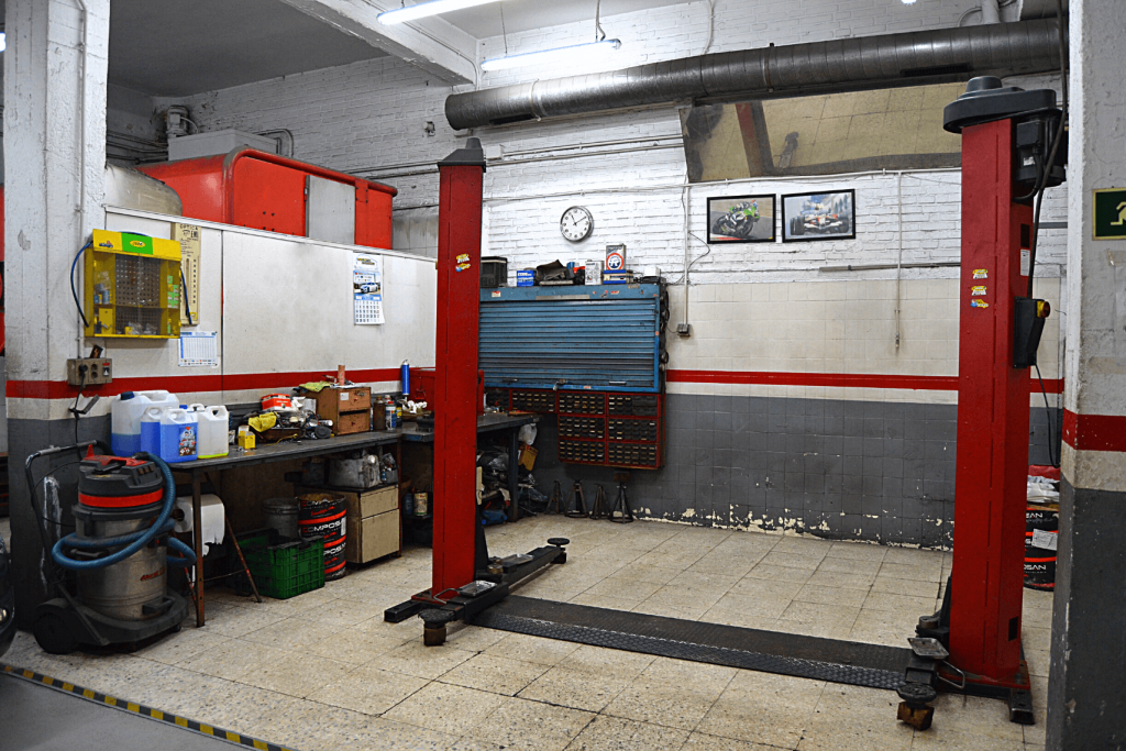 taller mecánico garaje jmg