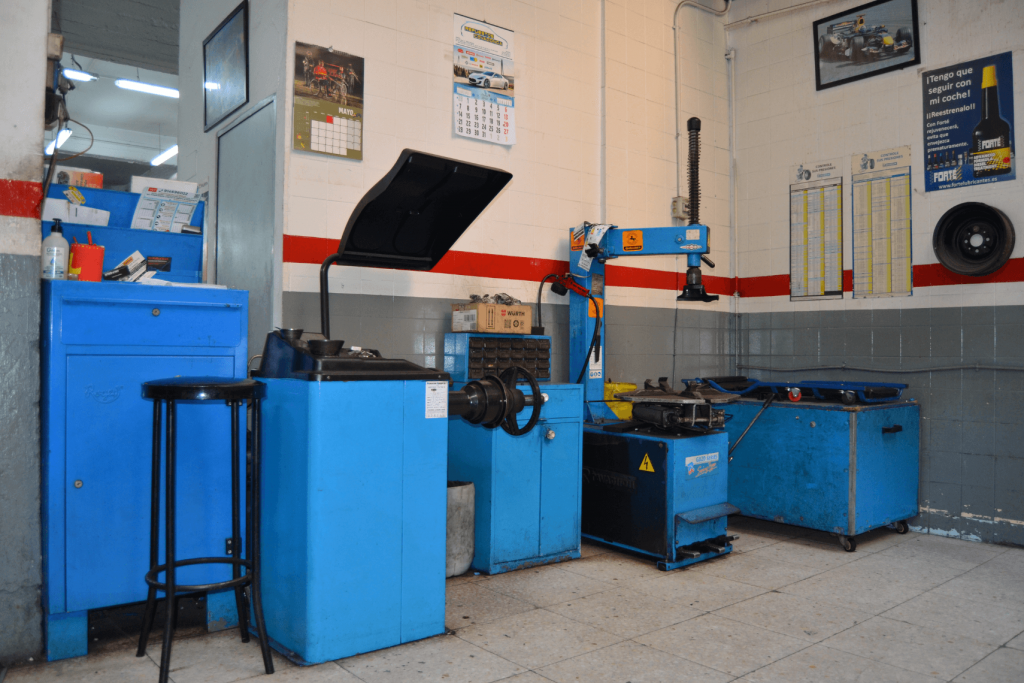 taller mecánico garaje jmg